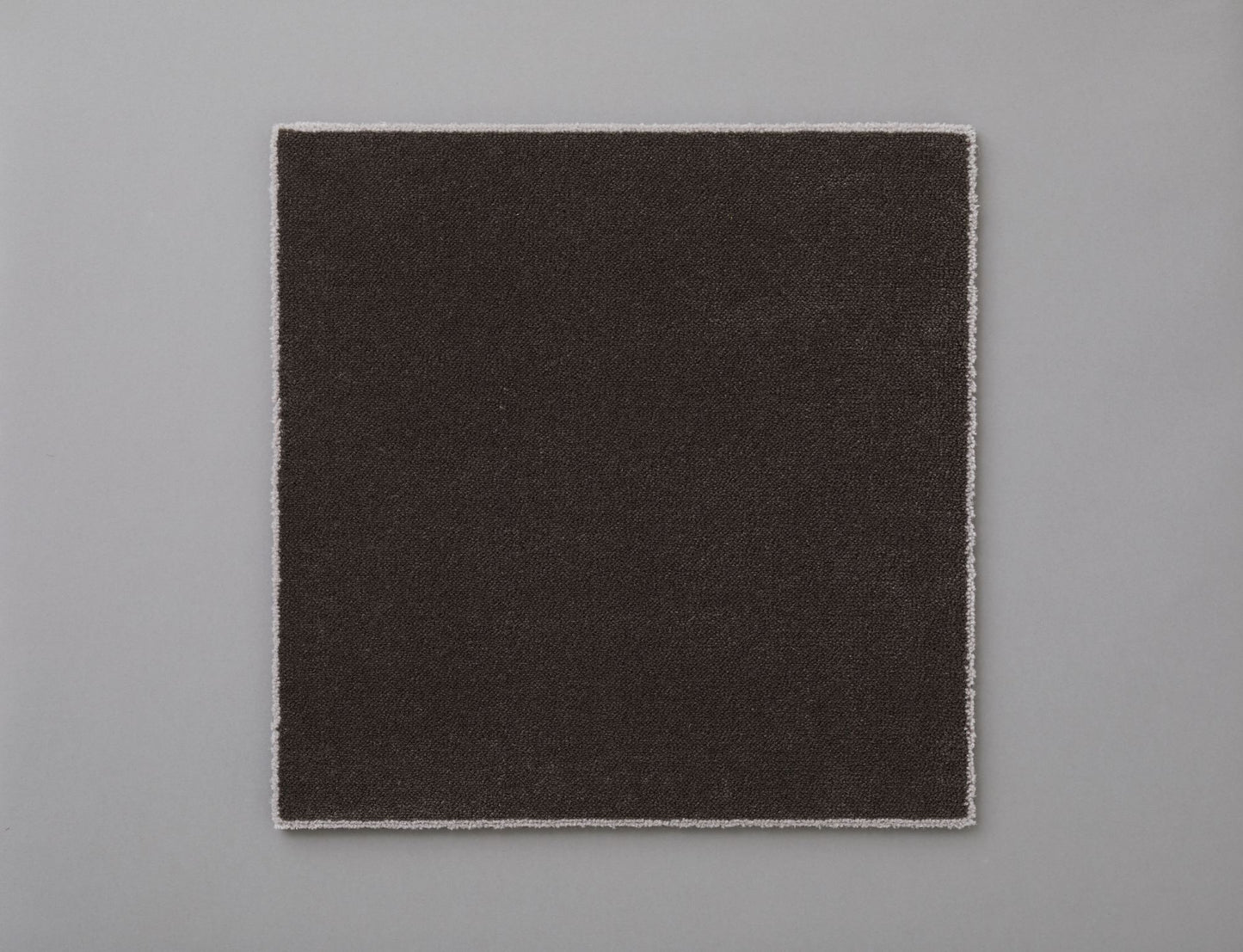 WOOLTILE PUZZLE ダークブラウン