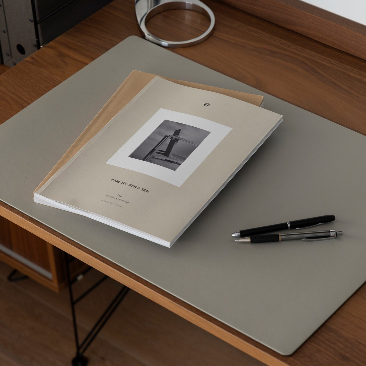 リノリウムデスクマット M Linoleum Deskmat M