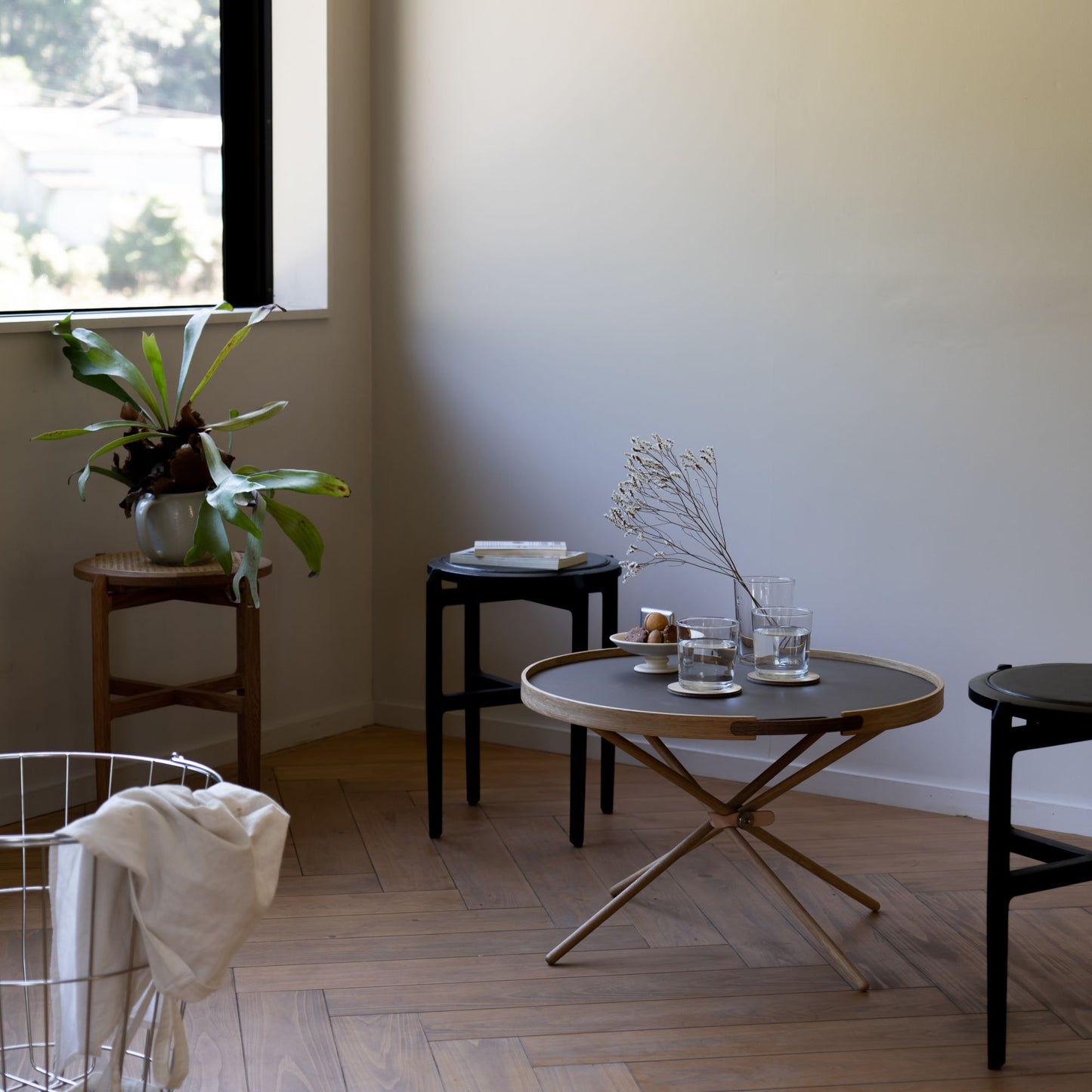 Somewhere / Foldable coffee table 受注生産品