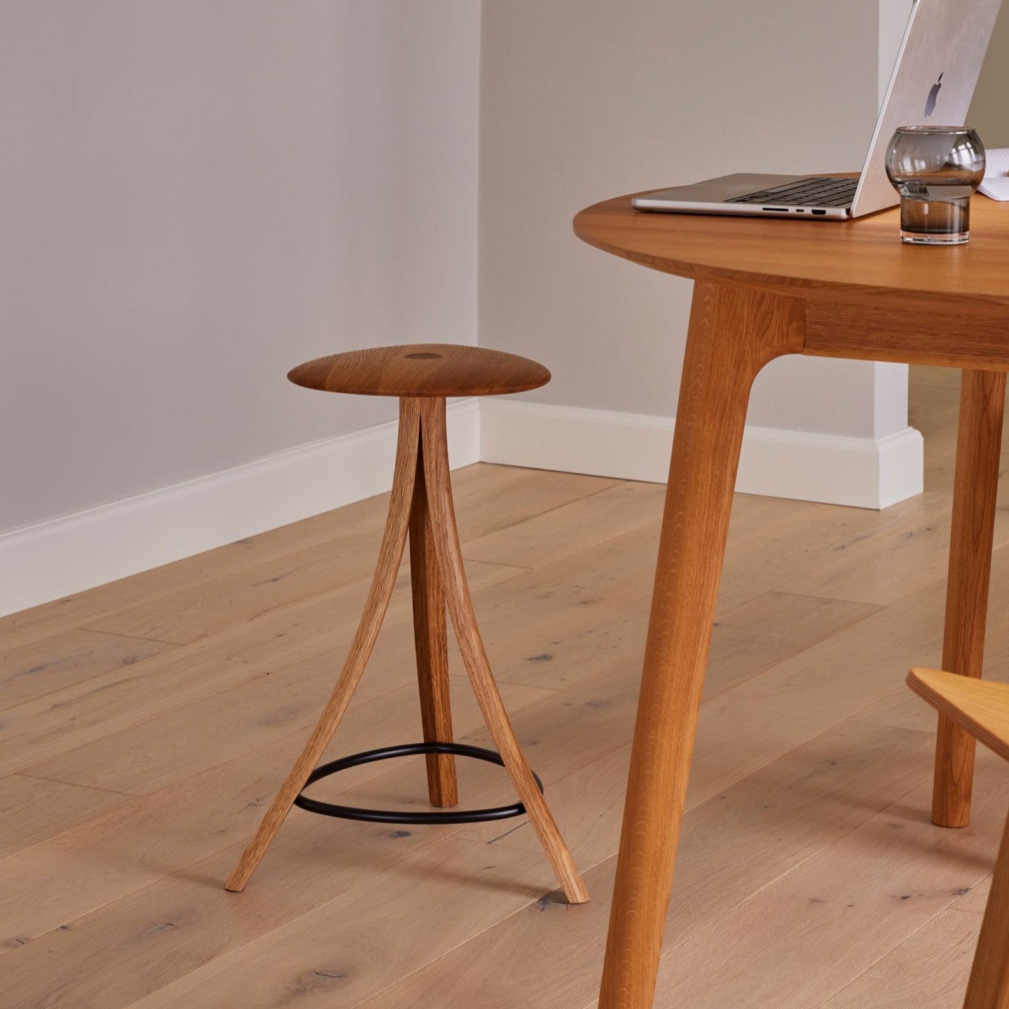 Clover Stool